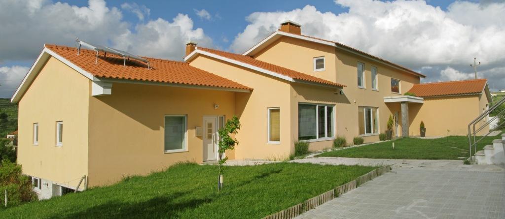 Casa Do Colipo Guest House Batalha Exterior photo